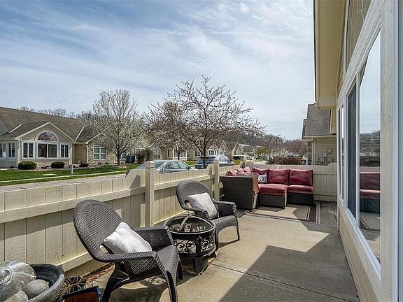 4th image of 6140 NE Kensington Dr