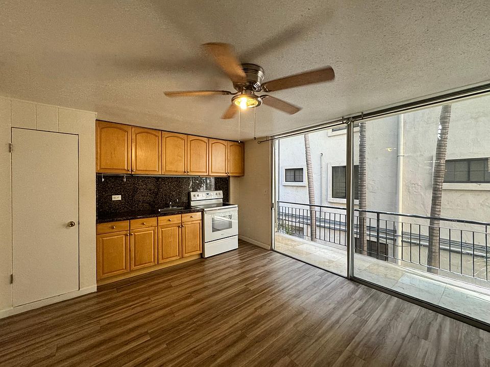 2nd image of 254 Kaiulani Ave #204