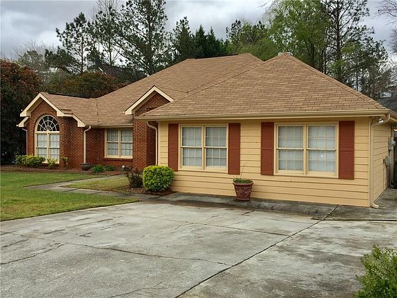 3rd image of 6601 Alford Way