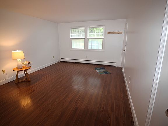 3rd image of 180 Tyngsboro Rd #43