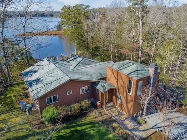 1239 Kelley Neck Rd, Lancaster, VA 22503