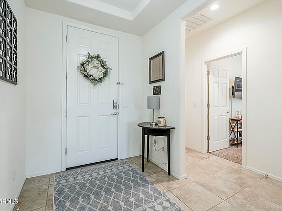 3rd image of 2135 W ANGELO Way