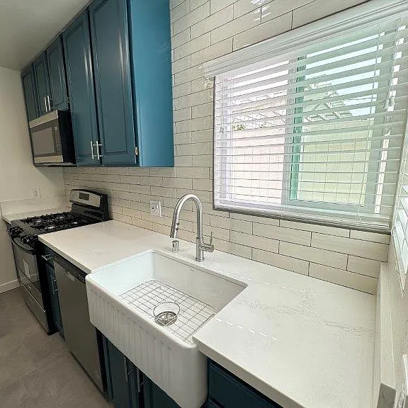 174 Quincy Ave #3 — Photo 5