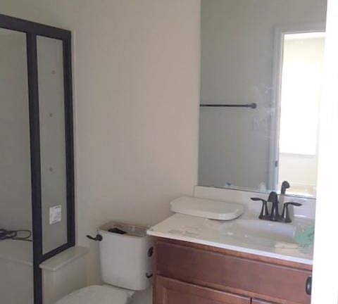 5th image of 2421 N Larksong Dr