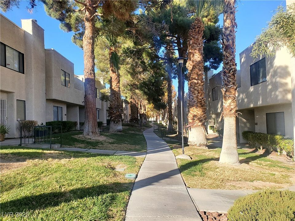 1st image of 2678 Aracatuba Ave