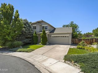 560 Muir Pass Ct, Sparks, NV 89436