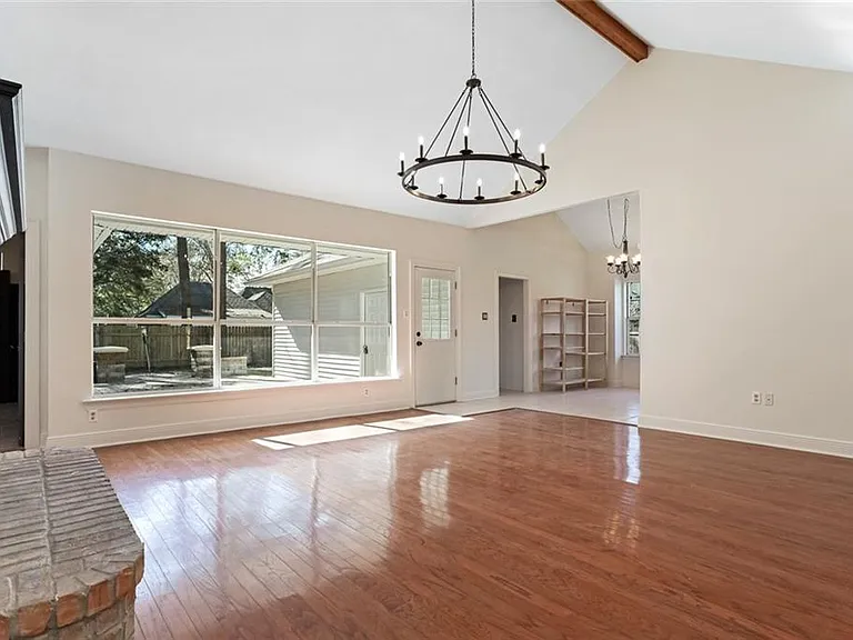 7033 Wynntree Dr — Photo 7