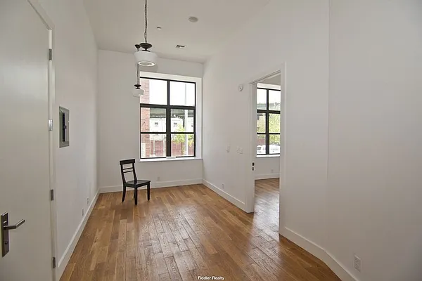 Rented by Fiddler Realty | media 16