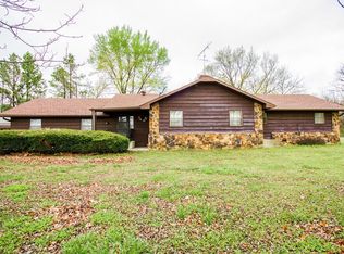 2448 County Road 4300, Coffeyville, KS 67337