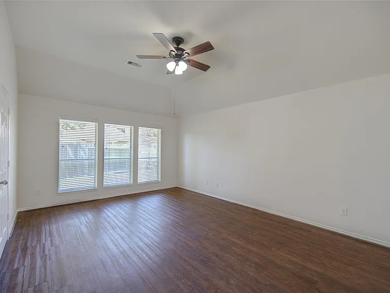 19915 Shore Meadows Ln — Photo 16