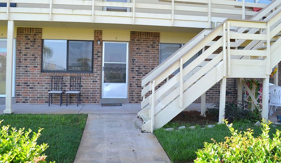 1st image of 726 Eglin Pkwy #B5