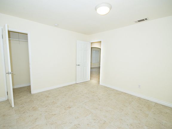 4th image of 1140 Tia Juana St