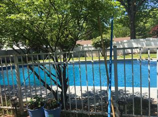 11 Dale Dr, Edison, NJ
