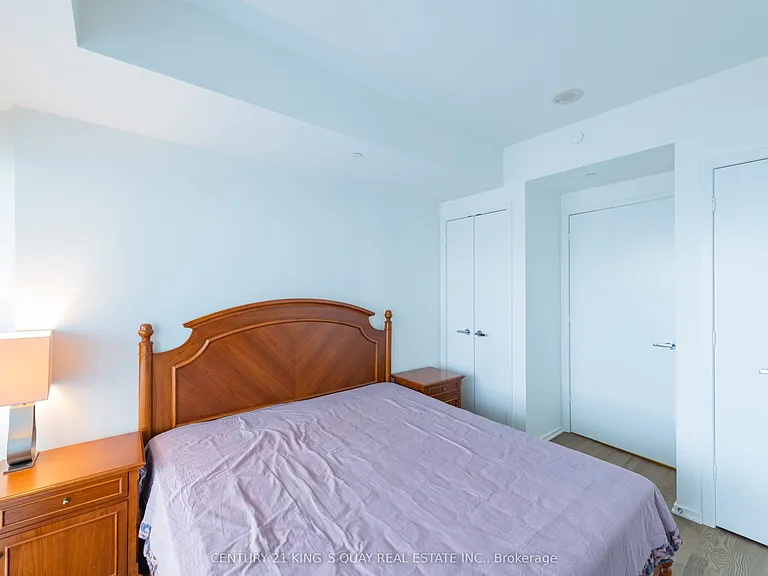 1 Bloor St E #1708 — Photo 12