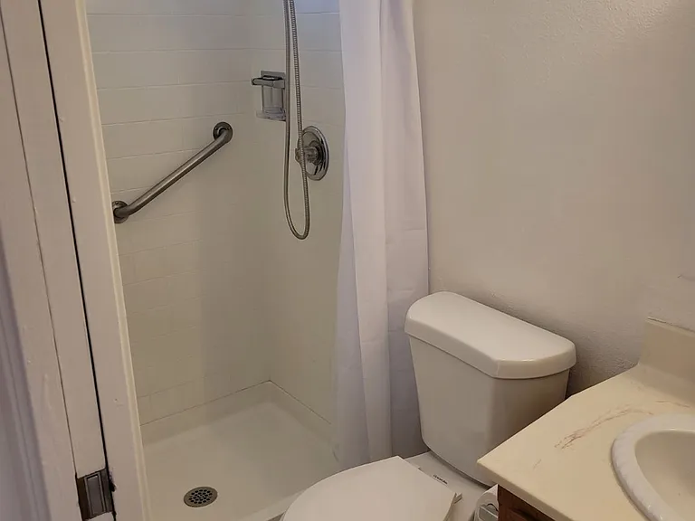 358 Mildred Ave — Photo 14