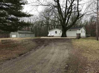 20475 W Peet Rd, Elsie, MI 48831