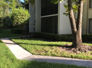 3100 Lake Pine Way APT B2, Tarpon Springs, FL 34688