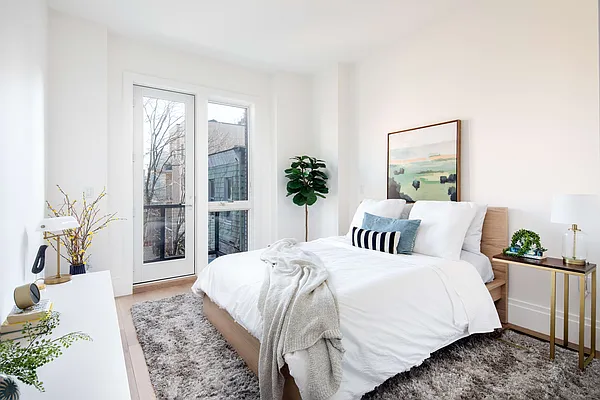 Sold by Compass | media 3