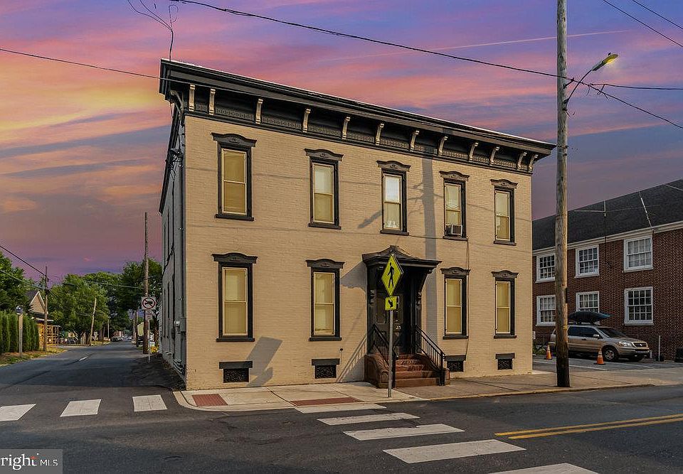 25 E High Street 25 E High St Manheim PA Zillow