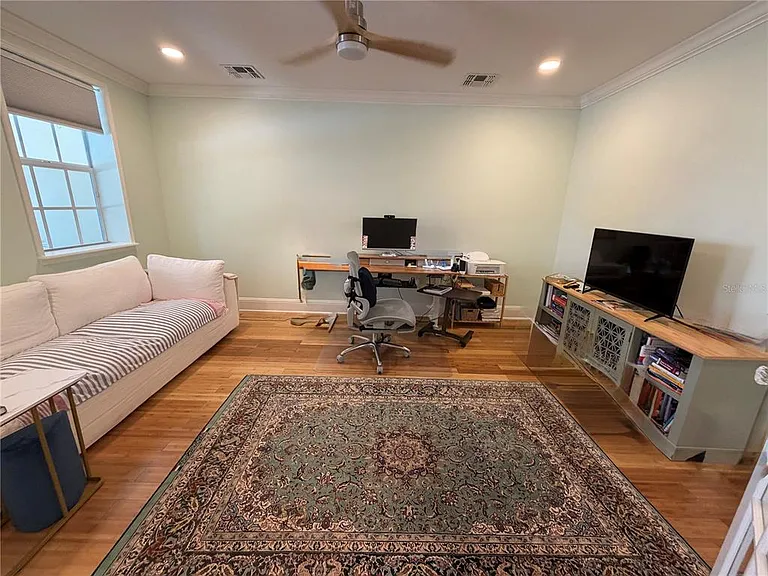 1425 Chatfield Pl — Photo 6