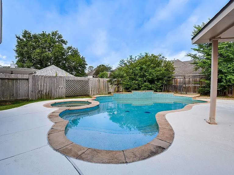 2719 Mossy Log Ct — Photo 3