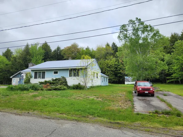 14 Horseshoe Road, Medway, ME 04460