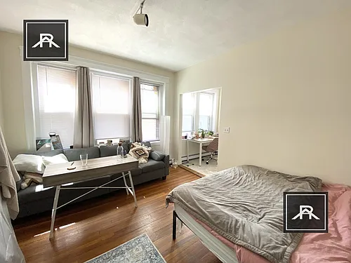 1641 Commonwealth Ave Photo 1