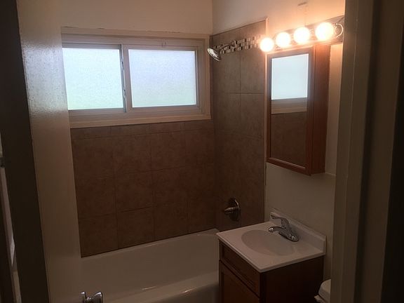 4th image of 354 Blackhawk Dr