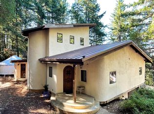 4165 Blackhawk Dr, Willits, CA 95490