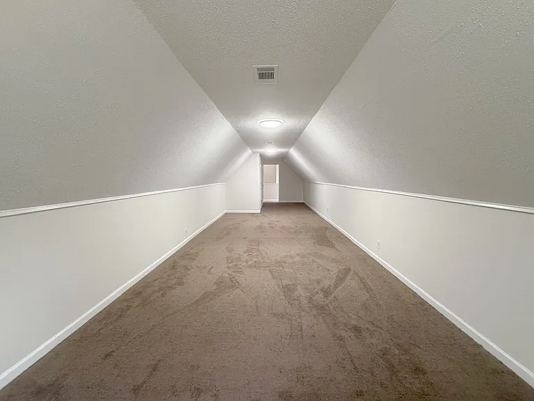 7472 Hedgington Dr — Photo 18
