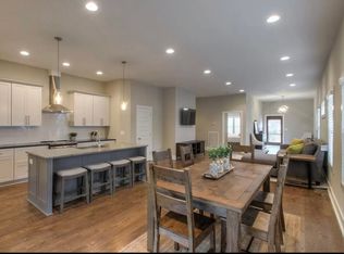 421A Moore Ave, Nashville, TN 37203