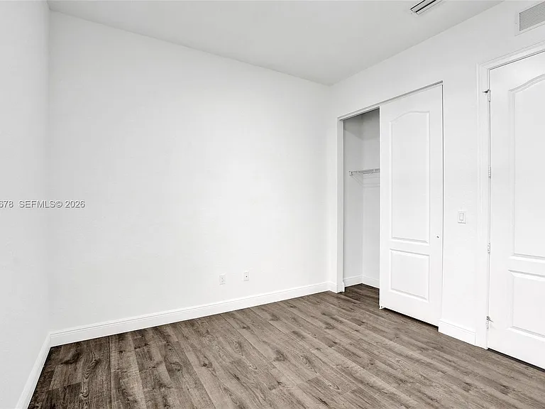 10340 Lake Vista Ct — Photo 61