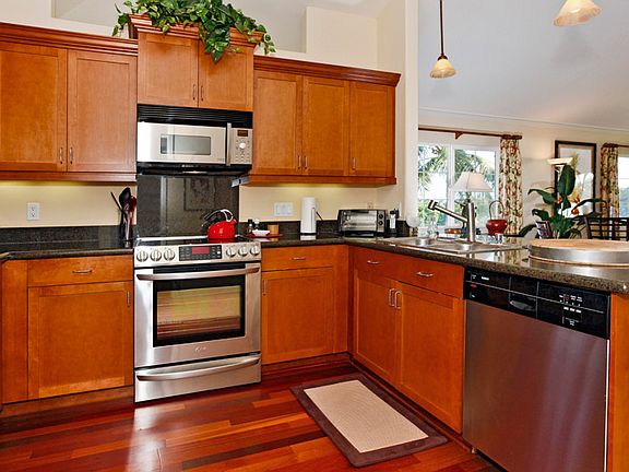 4th image of 92-1001 Aliinui Dr APT 24A