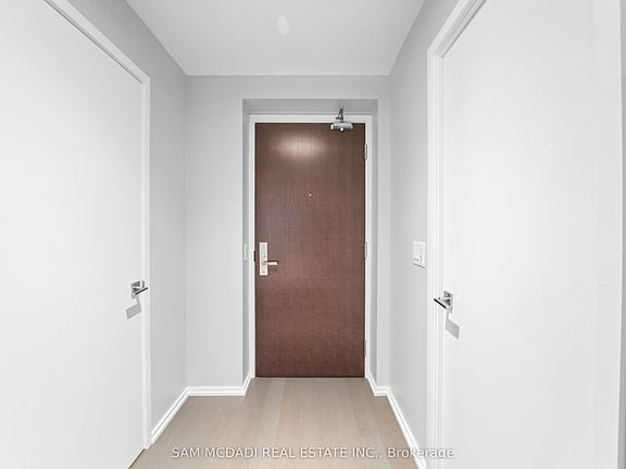 5th image of 70 Temperance St #608