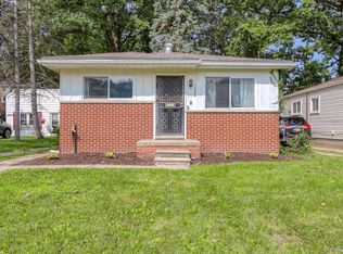 19805 Inkster Rd, Livonia, MI 48152