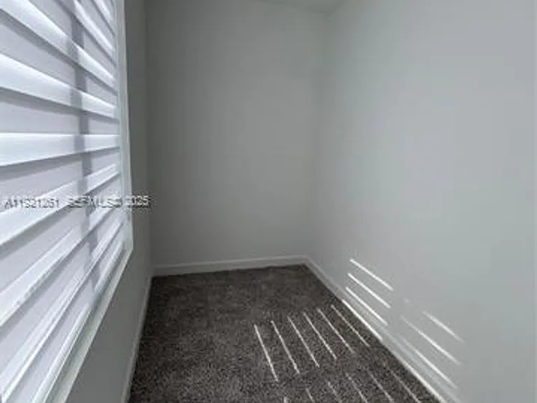 14571 SW 261st St #Townhouse 14571 — Photo 6