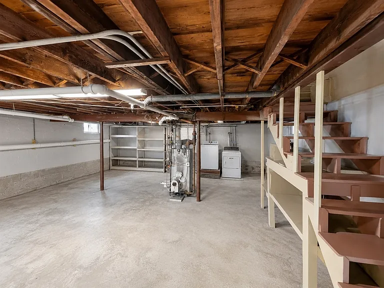 247 Sycamore St — Photo 17