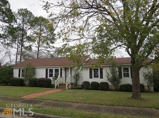 91 S Second Ave, Mc Rae Helena, GA 31055