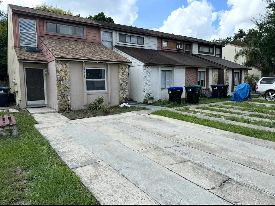 12260 Huntsman Ln
