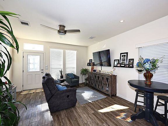 2nd image of 2206 S Ellsworth Rd #103B