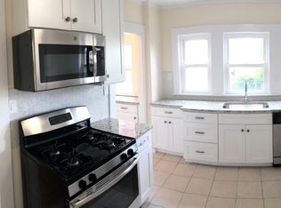 122 Bonner Ave #1, Somerville, MA 02143