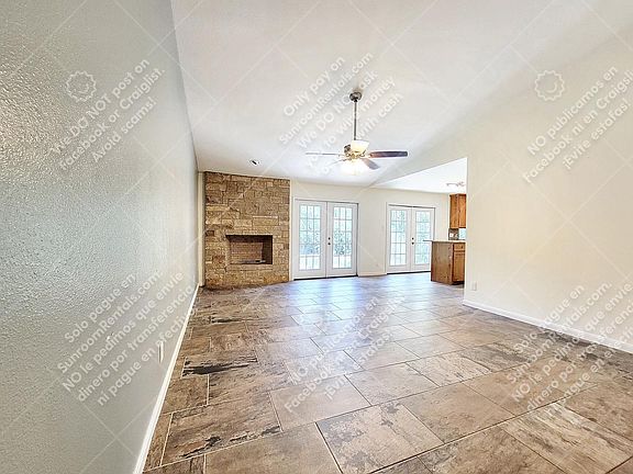 4th image of 10064 Woodland Village Dr