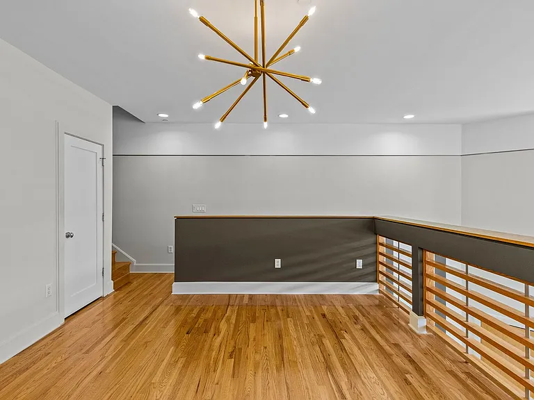 420 Queens Rd #7 — Photo 30