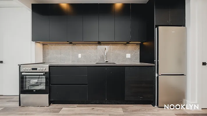 Rented by Nooklyn NYC LLC | media 51