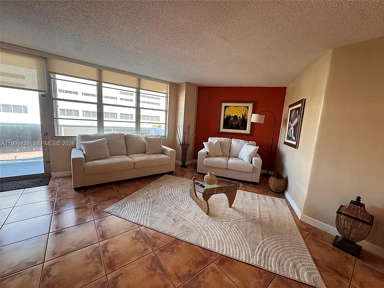 3725 S Ocean Dr #421 — Photo 12