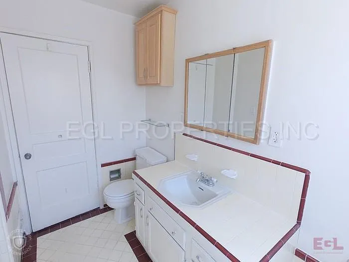 925 S Le Doux Rd #1 — Photo 10