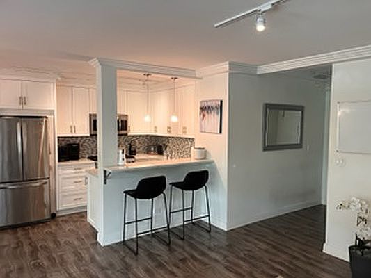 4th image of 400 Central Park W APT 1Y
