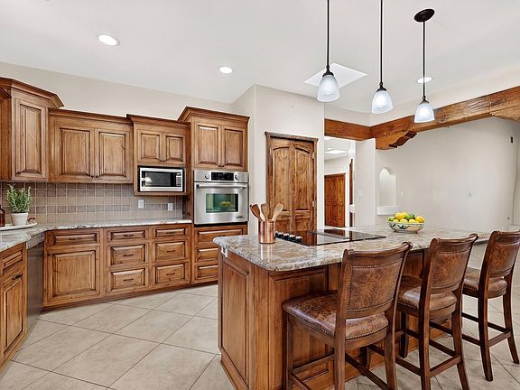 4th image of 2604 Rincon Del Rio Ct NW