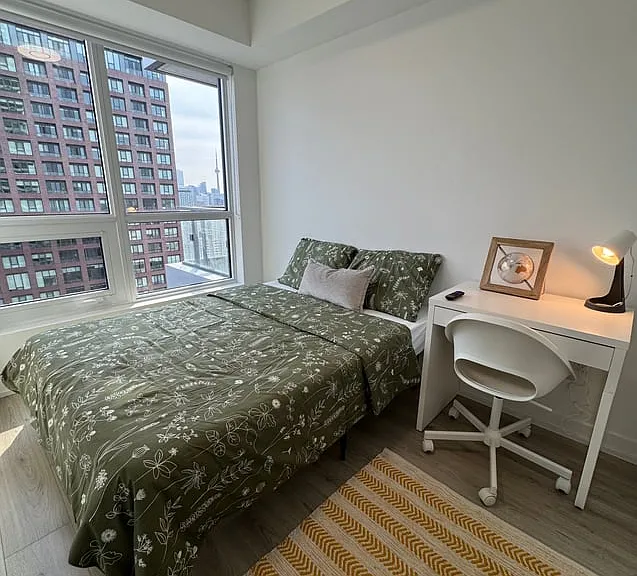 395 Bloor St E #4210A — Photo 2