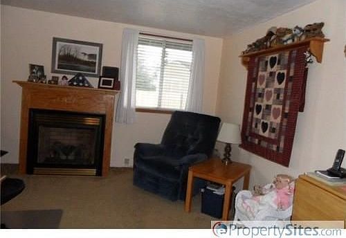 4th image of 3636 Mardon Pl